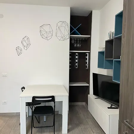 Sirio 19 - - Bilocale A 5 Minuti Dal Teatro Ariston דירה